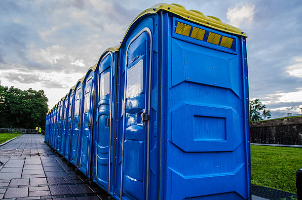 Portable Toilet Options We Offer in Meade, KS